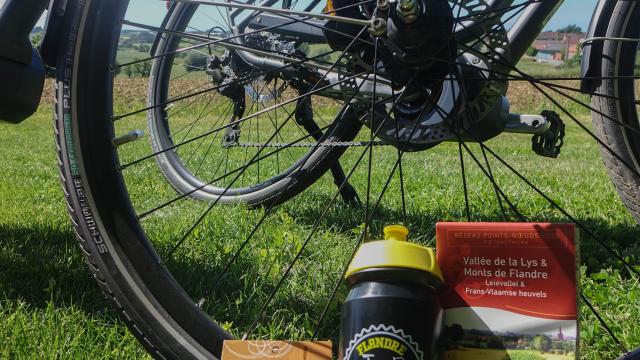 A vélo en Flandre carte réseau points noeuds